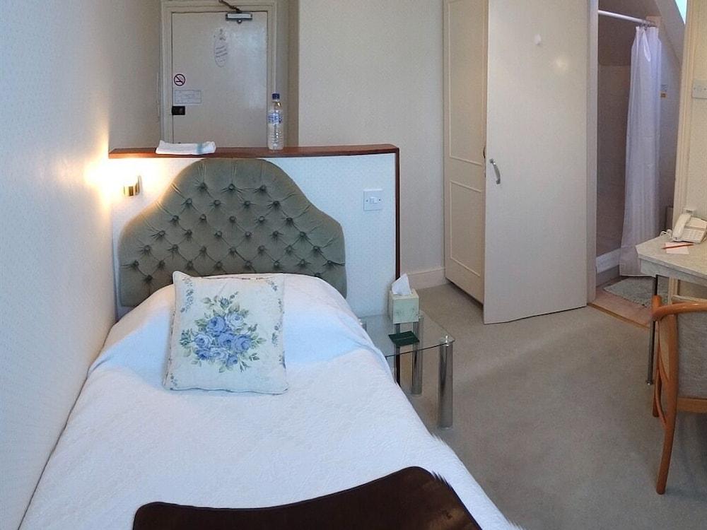 Hotel The Chudleigh Clacton-on-Sea Exterior foto